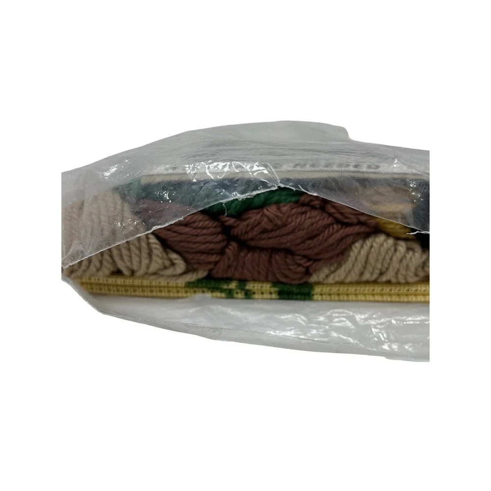 Vintage Early American Eagle Needlepoint Rug Kit No 695B Wall Hanging‎ 24x40 New
